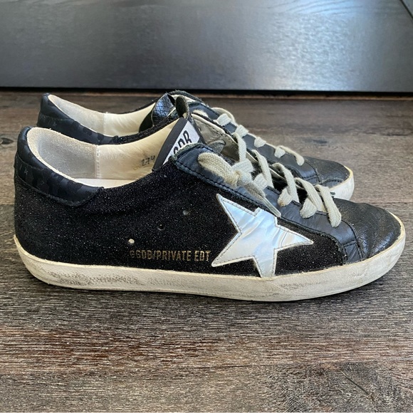 Superstar Golden Goose Sneakers - Picture 4 of 11